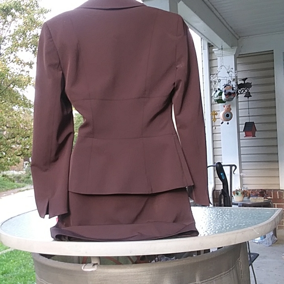 Bebe mini skirt,suit, chocolate brown. Sz.4 - Picture 7 of 9